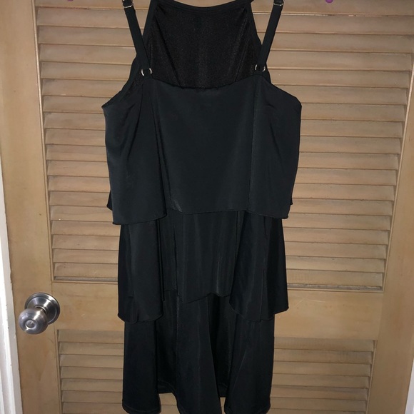 2 tiered Fit 4U romper/ bathing suit - Picture 2 of 8